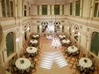 Grand Hotel - breakfast