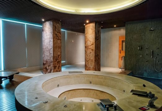 5. 올 우어 부티크..