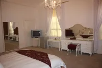 Karoopark Guest House Hotels in Camdeboo Local Municipality
