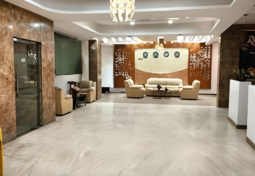 Hotel Rainbow Tower Shamshabad Airport Zone 객실