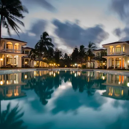 Bahari Dhow Beach Villas