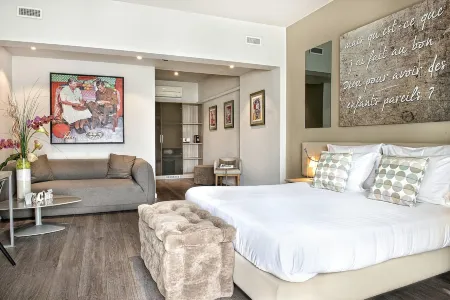 Chez Maman Hotel & Restaurant Отели в г. Ланси