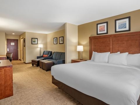 Comfort Inn & Suites Cambridge