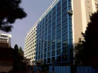 Disneyland Hotel