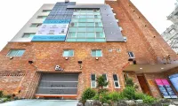 Hotel February Tongyeong Jukrim Hotels in Tongyeong