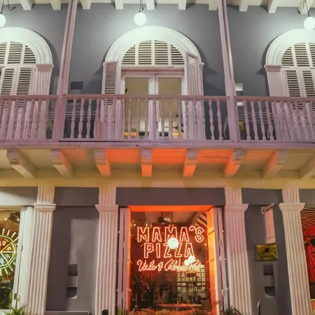 Casa Movida Hostel Отели рядом с достопримечательностью «Сан-Диего»