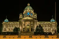 Dominic Smart & Luxury Suites - Parliament