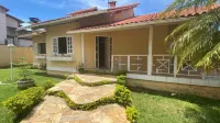 Benedito 58 Các khách sạn ở Conservatoria