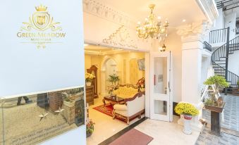 GREEN MEADOW VILLA&café