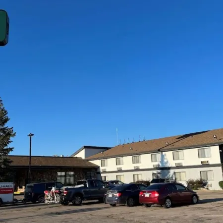 Wingate by Wyndham Beaver I-15