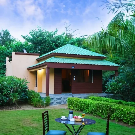 Olive Resort - Sillari Pench