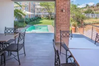 Town Lodge Roodepoort - Pools