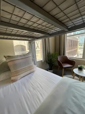 Europa Melbourne Hotels near Royal Melbourne Institute of Technology