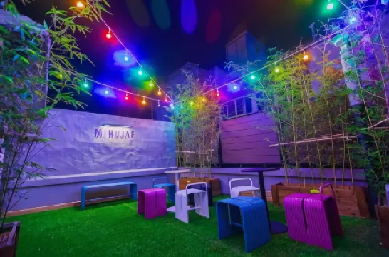 Mihojae Dong Incheon Station Отели рядом с достопримечательностью «Songwol-dong Fairy Tale Village»