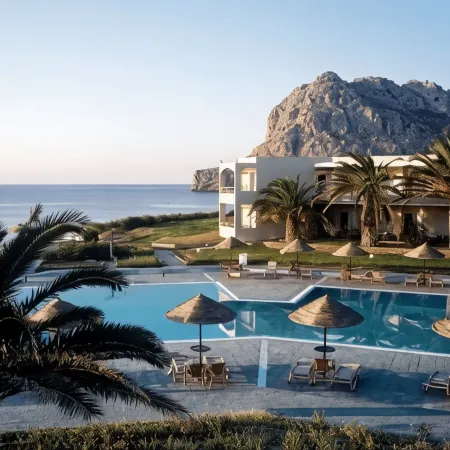 Paralos Rodos Lifestyle