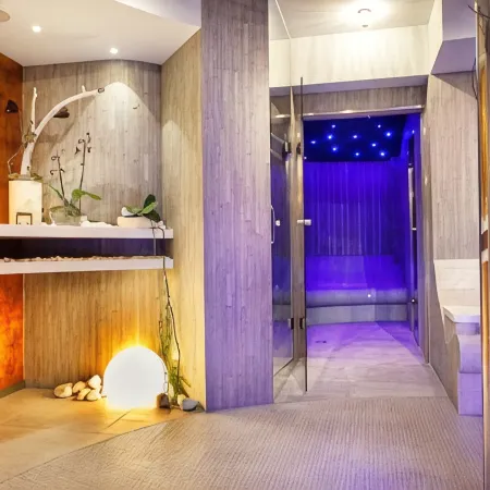 Niebieski Art Hotel & Spa