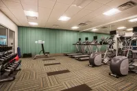 Holiday Inn Express & Suites Queensbury - Lake George Area Hotels in Glens Falls