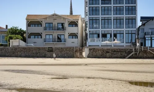 Les Vagues Hôtel & Spa