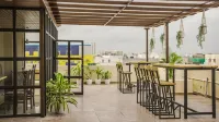 Radhe Suites - 3-Star