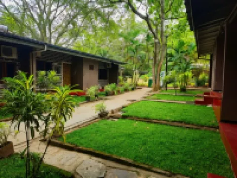 Udawalawe Safari Village 烏達瓦拉瓦酒店
