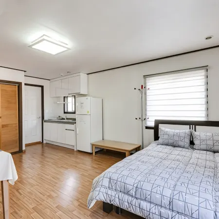 Danyang Chamnara Pension Отели в г. Танян