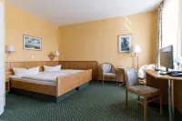 Hotel am Schloß Hotels near Schwerin Hauptbahnhof Railway Station