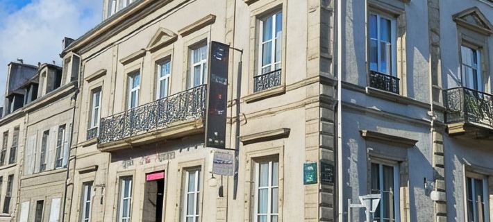 Hôtel le Rohan Charme et Caractère Ξενοδοχεία στην πόλη Morbihan
