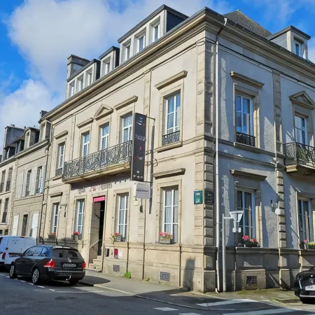 Hôtel le Rohan Charme et Caractère