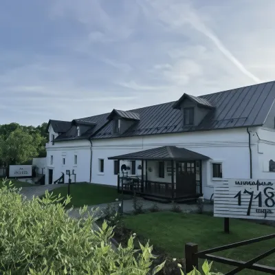 Goncharov Mini-Hotel Hotels in Dzerzhinsky District