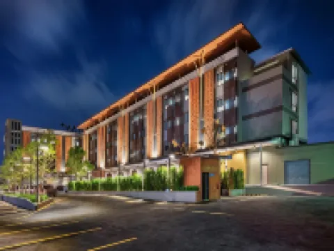 プラーイ プラス ホテル ラヨーンのホテル