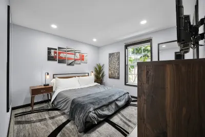 Luxury Villa in Wilton Manors | Monthly Furnished Отели рядом с достопримечательностью «To The Moon»