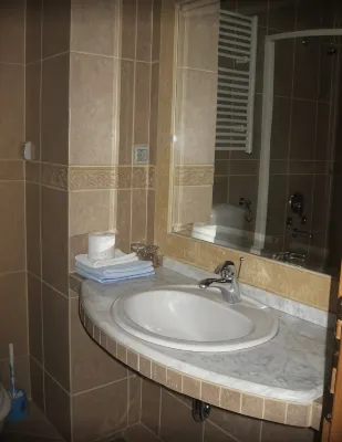 Levantin Inn 1/3 Room N.8 Sea Side Hotels in 