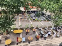 Appartement Cosy en Plein Centre Historique de Fréjus