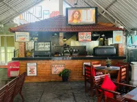 Hill Cool Hotel & Restaurant Hotels in Hatton