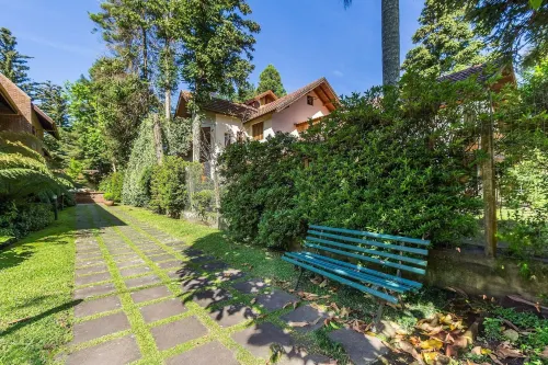 1-br Apartment w Fireplace in Gramado-rs Dva0103