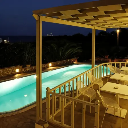Filoxenia Apartments