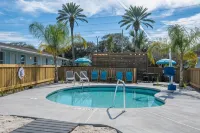 Hotel Palms - Beach