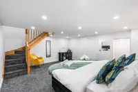 Top Hat - 1 Bed Apartment
