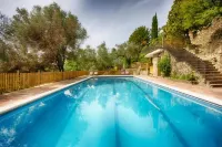 Masia Can Pou - Villas