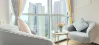 Yinian Homestay (Railway)
