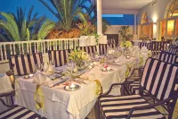 OCEANA Hotel & Spa - 朝食