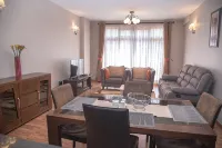 1-Bdrm Apartment w/a pool in Westlands near sarit