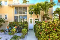 Waterfront Island House #14, Rum Point, Beach, Pool, Bikes, Kayaks, Paddleboards - 2 Sao