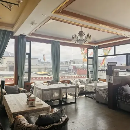 Liesang Folk Hotel