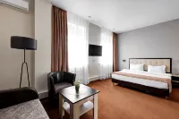 Premier Hotel - 2つ星