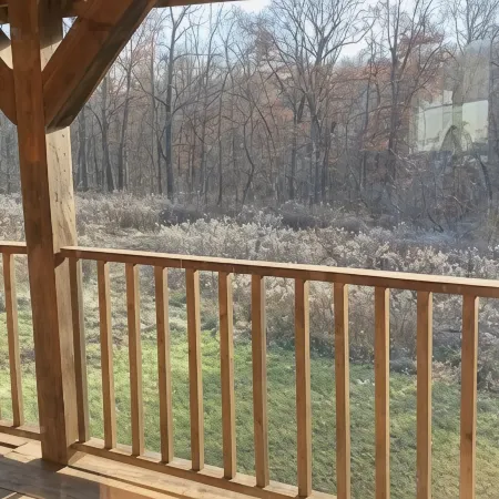 Walnut Ridge Cabin 2 Bedrooms and Hot Tub Jacuzzi