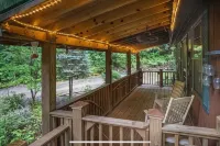 Falls Escape - Firepit, Starlink WiFi, Pets Welcome, Near Trails & Attractions - 2 estrellas
