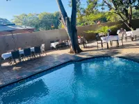 Comfort-driven Hotel Rooms in Hazeldene - 2335 - Apartments