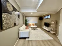 Enjoy your Private Pool/between BNE and Gold coast