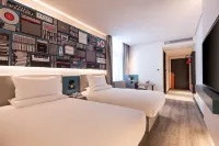 Ibis Hotel (Tianjin Railway Station Jinwan Plaza)